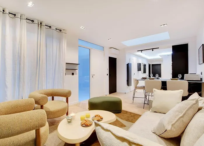 Elegant Apartment - 2Br-6P - Le Marais
